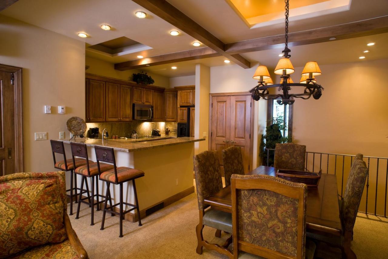 Lodge At Lionshead Vail Exteriör bild